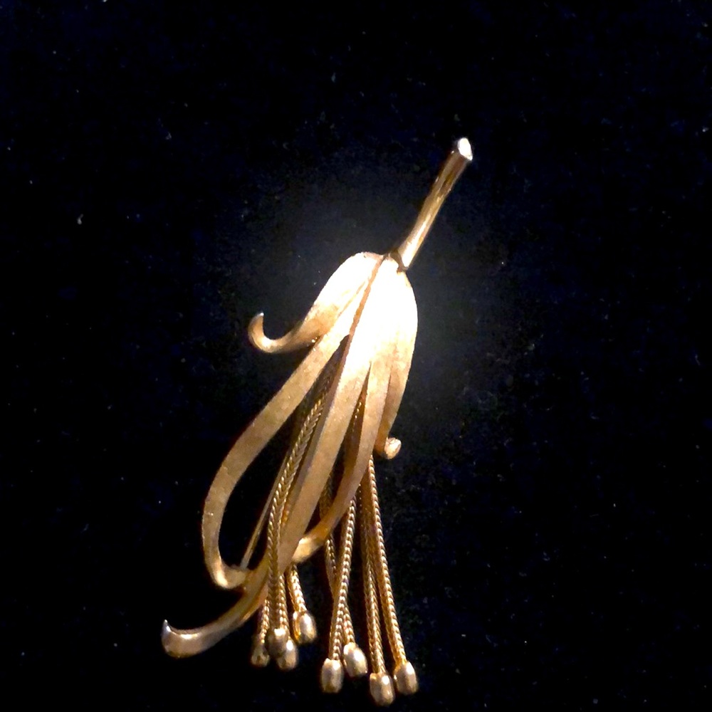 Brooch